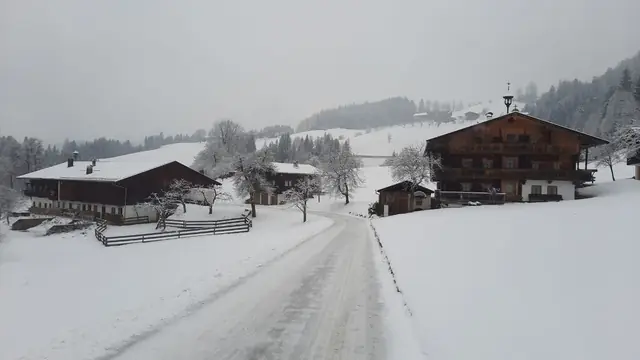 Der Köckenhof und die Landschaft am Hof im Lauf des Jahres